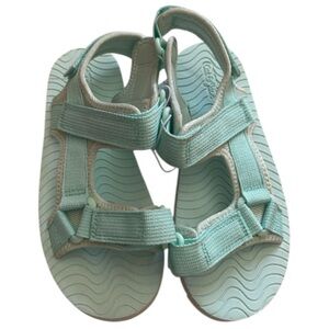 Cat & Jack Kids Aqua Sandals Velcro Straps NWT Size 3